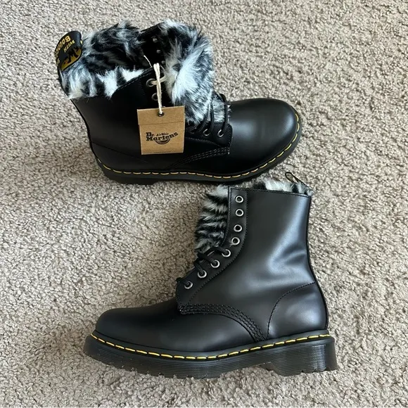 Dr. Martens Shoes Womens Size 7 Serena 1460 Boots