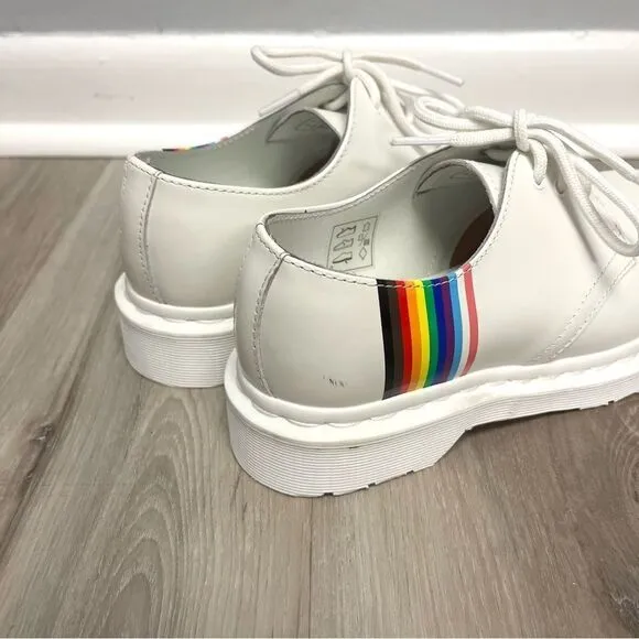 Dr. Martens Shoes Girls 4 White Leather w/Monochrome Rainbow Stripe Derby Oxford