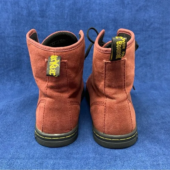 Dr. Martens womens shoreditch burgundy canvas combat boots size 10 US