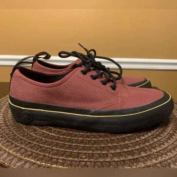Dr Martens Jacy Cherry Red Canvas 4 Eyelid Women's 21967600 Size 7 EUC
