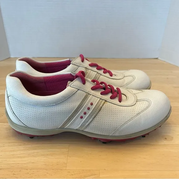 Ecco Golf Shoes/Womens/Size 40/US 9.5