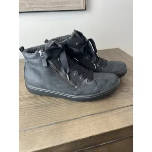 Ecco Soft 7 Tred Shoes Women's 42/11 Black Nubuck Gore-Tex Sneaker Boots High