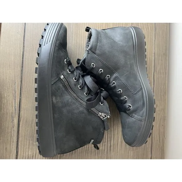Ecco Soft 7 Tred Shoes Women's 42/11 Black Nubuck Gore-Tex Sneaker Boots High
