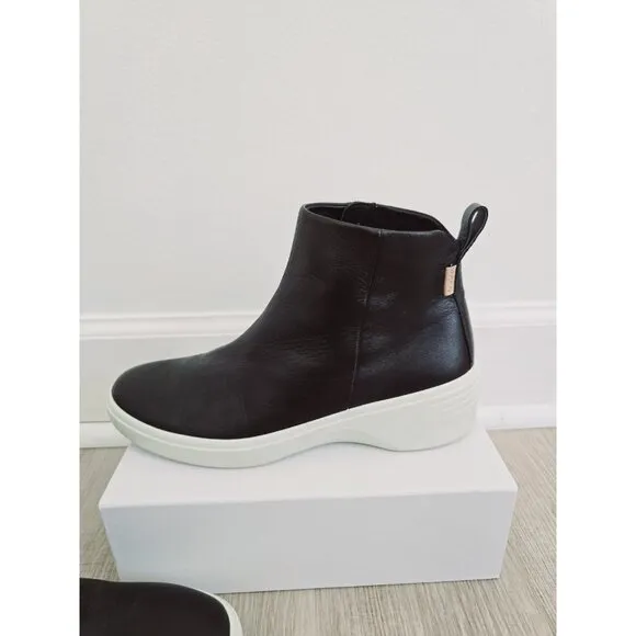Ecco Soft 7 Wedge City Leather Ankle Booties Boots Shoes 38 7 7.5 Womens Zip