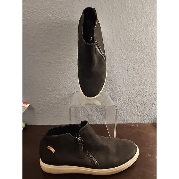 ECCO Soft Womens Size 10 EU 41 Low Booties‎ Zip Black Leather High Top Shoes