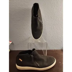 ECCO Soft Womens Size 10 EU 41 Low Booties‎ Zip Black Leather High Top Shoes