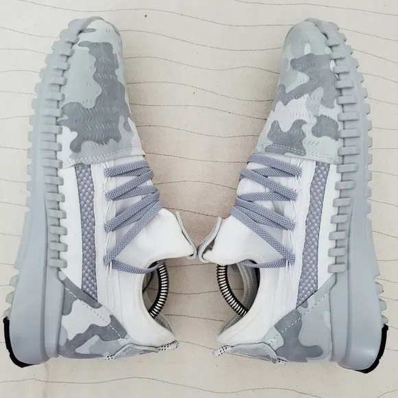 Ecco Womems Zipflex Phorene Gray/White Camo Athletic Sneakers Shoes Size 8-8.5