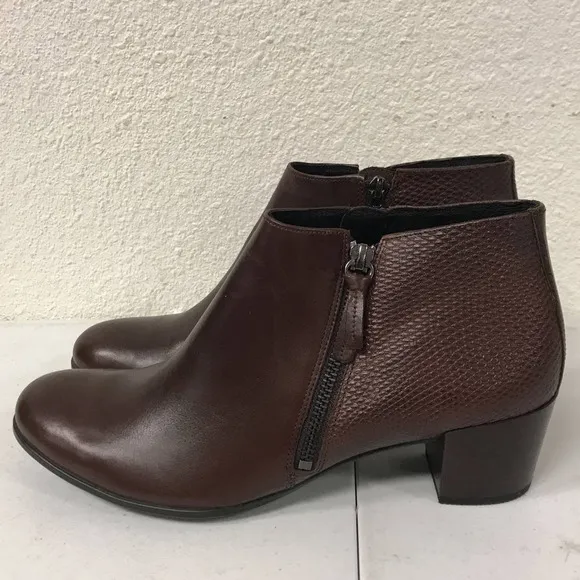 ECCO Women's Size 10 Shape M 35 Zip Ankle Boots, Brown Leather