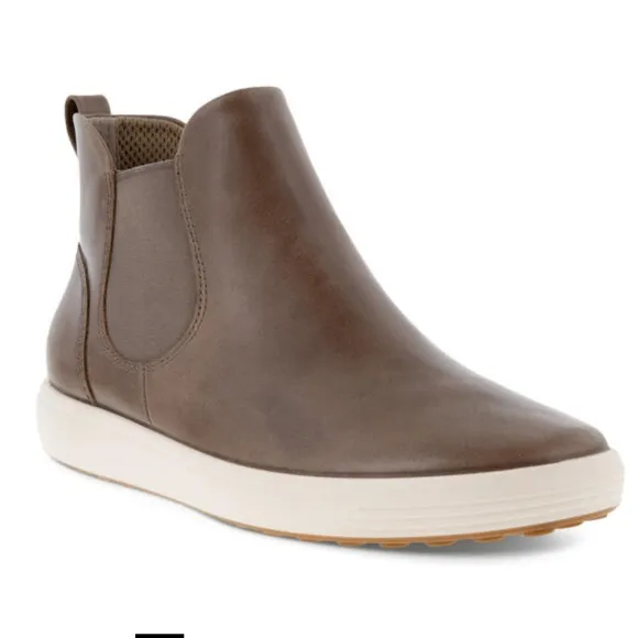 ECCO WOMEN'S SOFT 7 CHELSEA BOOT.