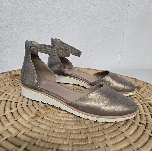 Eileen Fisher Emmett Mica Metallic Closed Toe Espadrilles Loafers Sandals 7.5