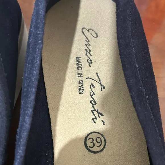 Enzo Tesoti Leather Suede Low Heel Loafer Sz 8.5 US (39 EU) Navy w/ Gold Accent