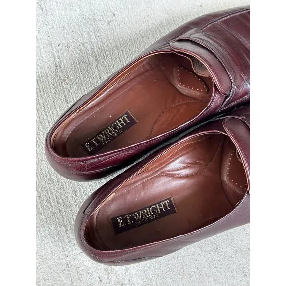 E.T. Wright Men’s 10.5D Burgundy Fine Leather Slip On Penny Loafer Shoes ITALY
