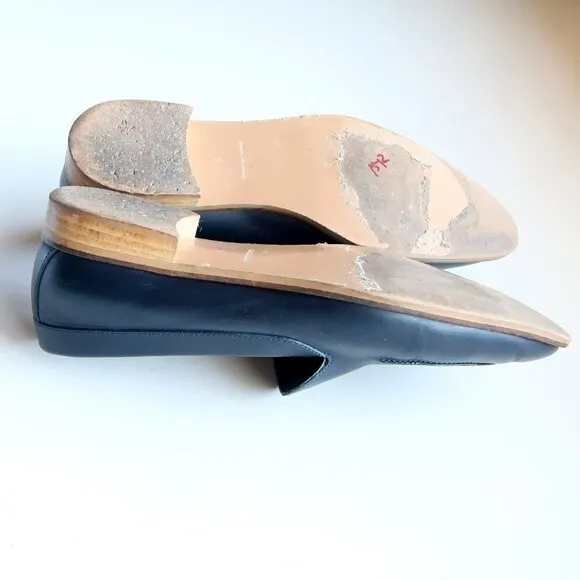 Everlane Almond Toe Low Block Heel Italian Leather Modern Loafers Slip-on Shoes