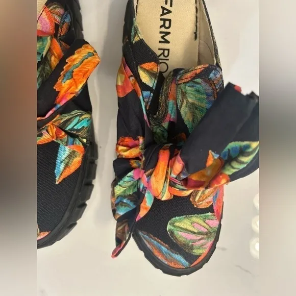 Farm rio shoes size 7  sneakers with bow. Very cute black with colorful print