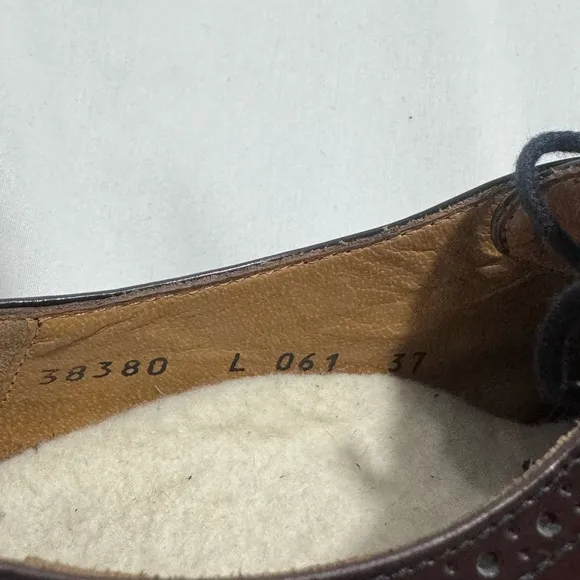 FIDJI WOMEN’S SOFT ITALIAN LEATHER OXFORDS. SOFT INSOLES ADDED SIZE 37 (7.5 US)