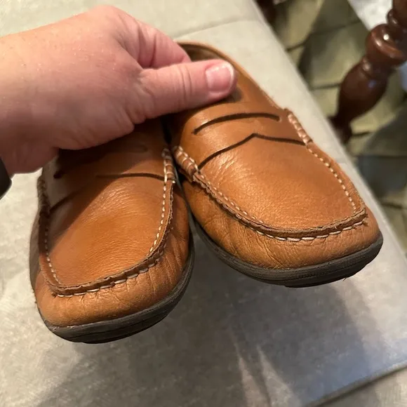 Flag Ltd Boys' Turbo Leather Penny Driver Shoes (Youth) size 4
