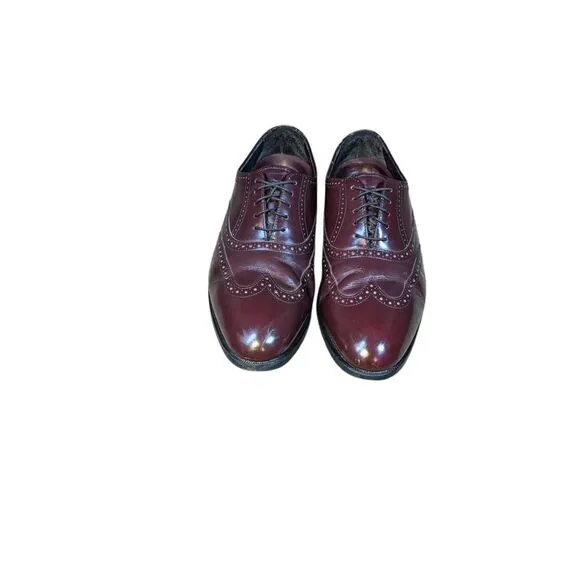 Florsheim 9.5 leather wing tip shoes
