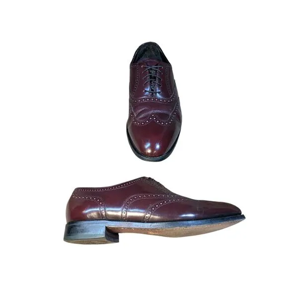 Florsheim 9.5 leather wing tip shoes
