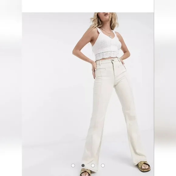 Free People We The Free Ivory Cream Firecracker Flare Leg Jeans 26 X 30