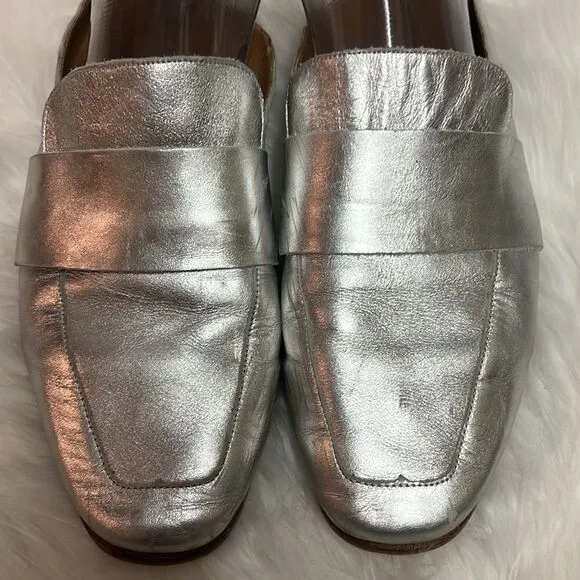 Free People At Ease Silver leather Slide On Loafer Sz 40 BIN 14