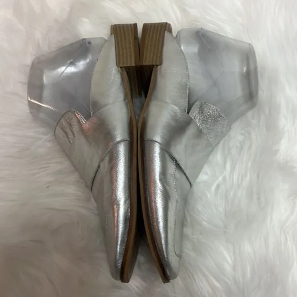 Free People At Ease Silver leather Slide On Loafer Sz 40 BIN 14