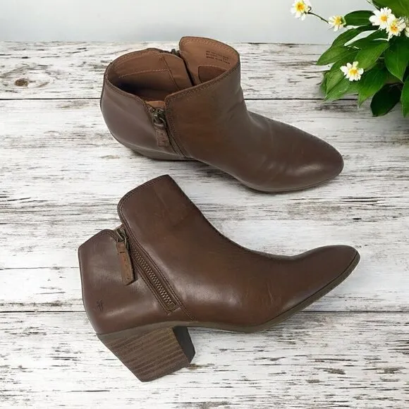 Frye Judith Double Zip Western Ankle Boot Brown Wheat Leather Size 9 Medium