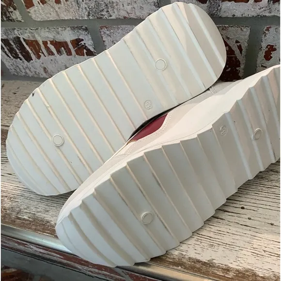 FUN FABULOUS &amp; UNIQUE &quot;Madden Girl&quot; platform sneakers! See pic for all the deets