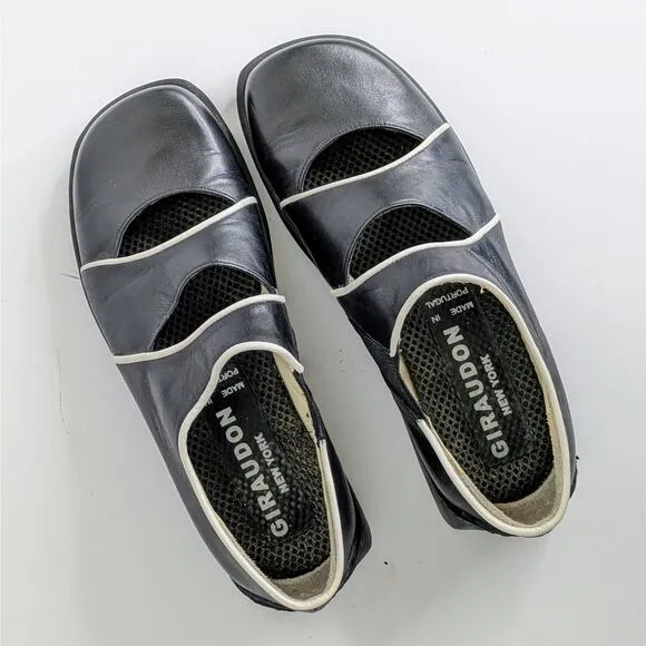 Giraudon Shoes EU 38 Black White Trim Leather Slip On Round Toe Low Heel