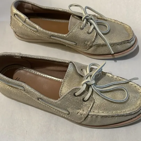 Gold boat shoes GH Bass Gold Metallic shoes