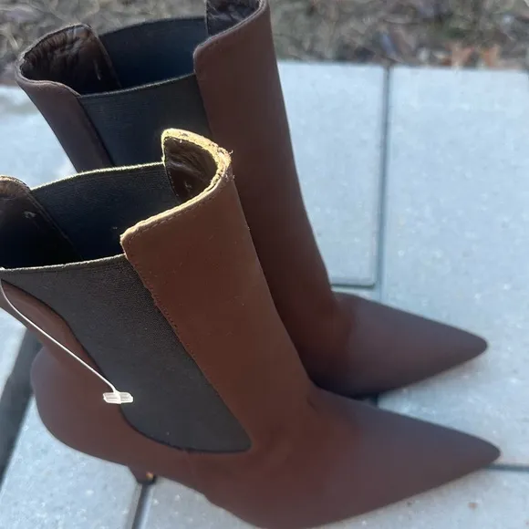 Good American Shoes Booties Womens Sz 8.5 Kickstand Neoprene Chocolate