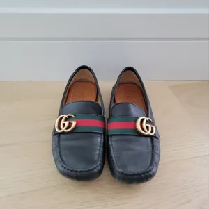 🖤GUCCI GG MARMONT  BLACK LEATHER LOAFER