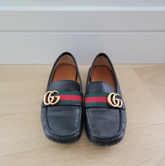 🖤GUCCI GG MARMONT  BLACK LEATHER LOAFER