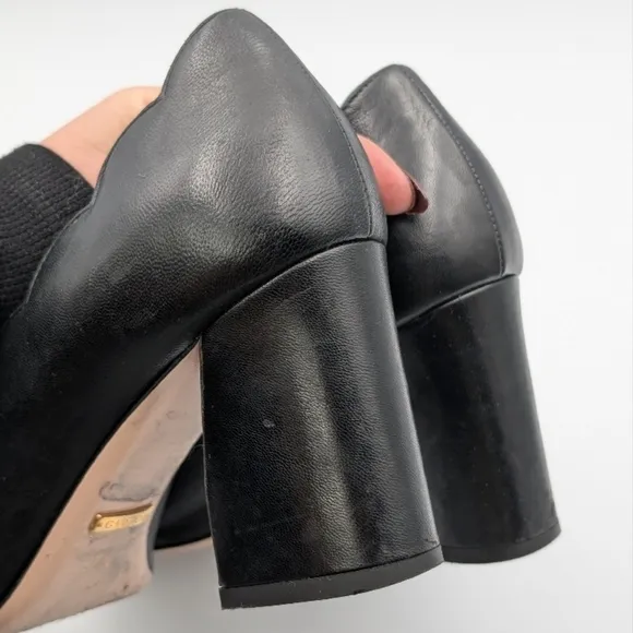 Gucci Logo Pearl Scalloped Pumps 37.5 / US 7.5 Black Leather Heels