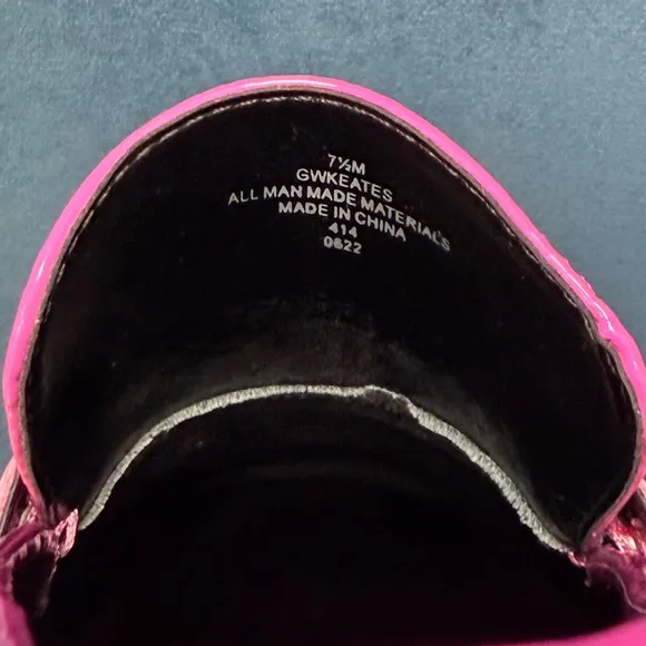 Guess Womens Keate Pink Patent Loafers Shoes 7.5