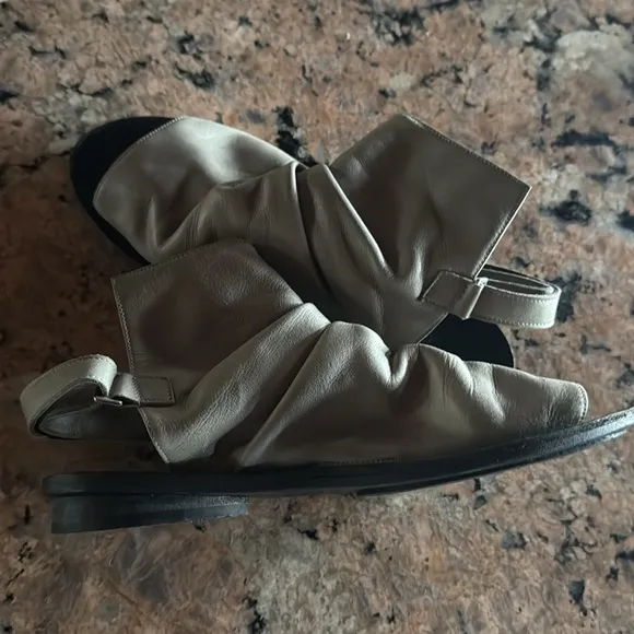 Handmade Shoes WALK gray leather 38