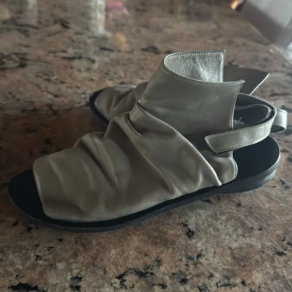 Handmade Shoes WALK gray leather 38