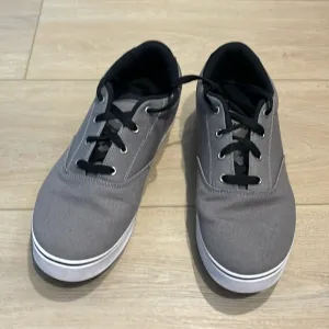 Heelys Sneaker Skate Shoes Mens Size 12