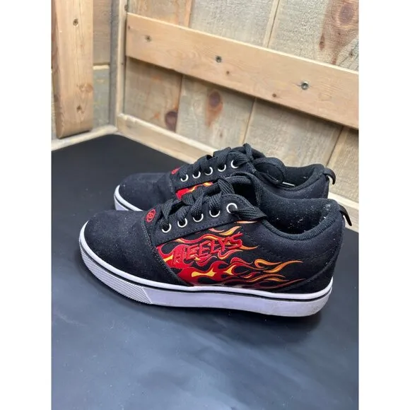 Heelys Youth Black &amp; Red Flame Design Skate Shoes Size 3