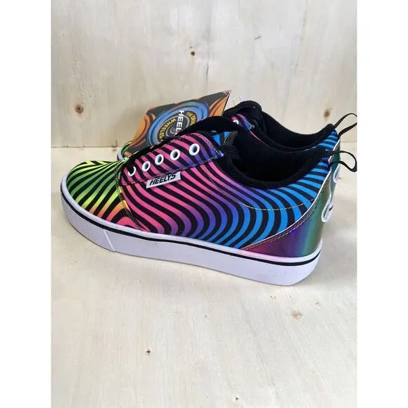 Heelys Youth Size 4 Rainbow Striped Skate Shoes Canvas Lace Up NWT‎ Shoes only