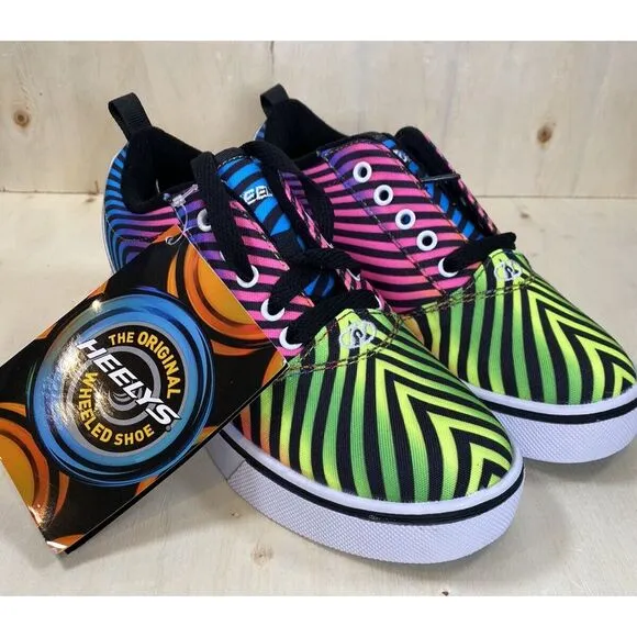 Heelys Youth Size 4 Rainbow Striped Skate Shoes Canvas Lace Up NWT‎ Shoes only