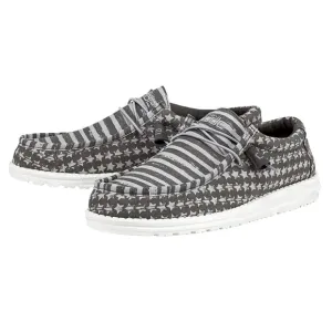 Hey Dude Men's Wally Grayed Patriotic Striped Shoes Size 9 Perfect Pair NWOT NEW