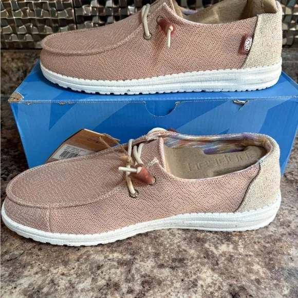 Hey Dude Shoes Light Pink salt sparkle women’s sz 10 loafer shoes new