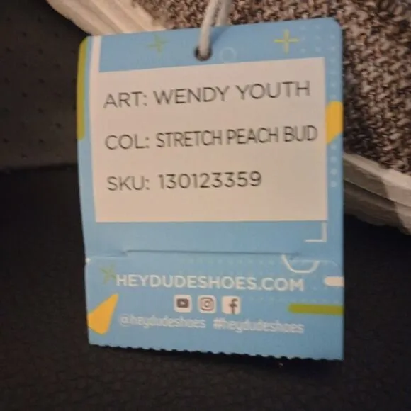 Hey Dude Wendy Youth Stretch Peach Bud Shoes
