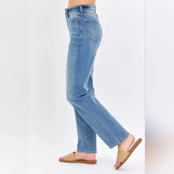 High Rise Waist Boyfriend Jeans Straight Leg Relaxed Fit Denim Pants Judy Blue