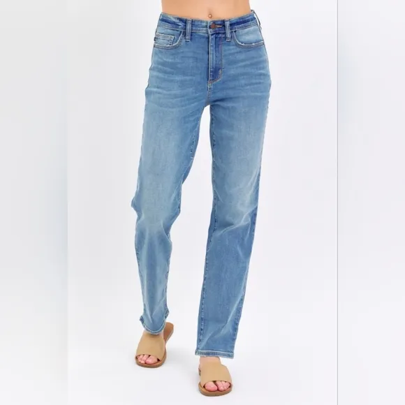 High Rise Waist Boyfriend Jeans Straight Leg Relaxed Fit Denim Pants Judy Blue