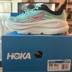 HOKA Bondi 9 Size W6 NWT