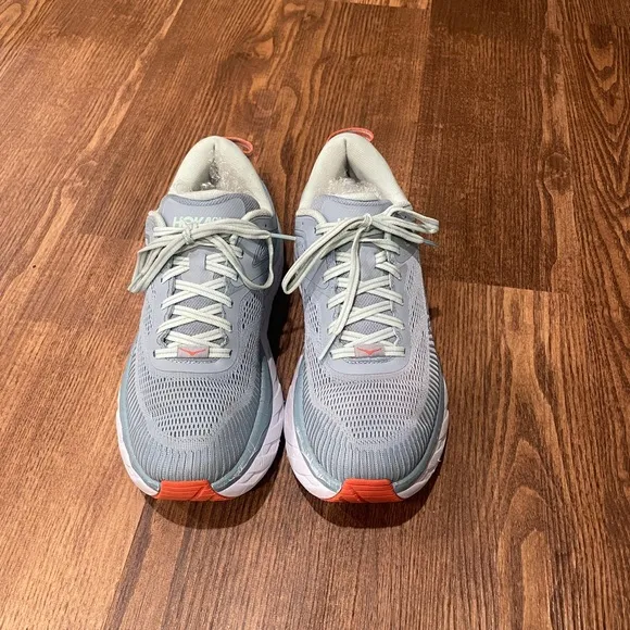Hoka One One Bondi 7 Fog Blue Glass Women’s Running Shoes Size 8.5