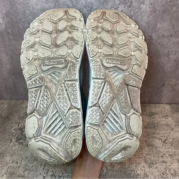 Hoka One One Clifton 6 Running Shoes Womens sz 10.5 - light blue/white