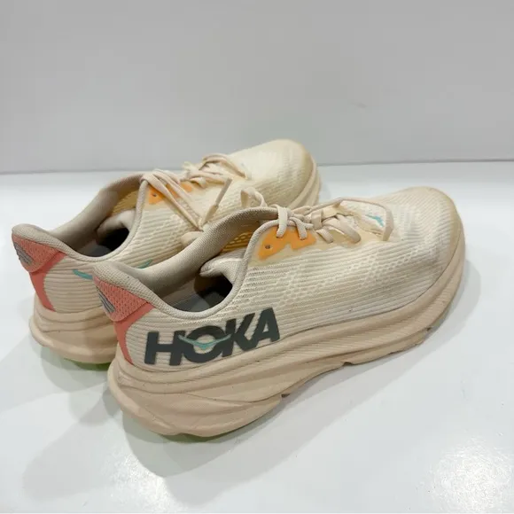 Hoka One One Clifton 9 Youth Big kids Shoes