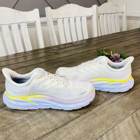 Hoka Women’s Clifton 8 Athletic Sneakers Women’s Size 8B